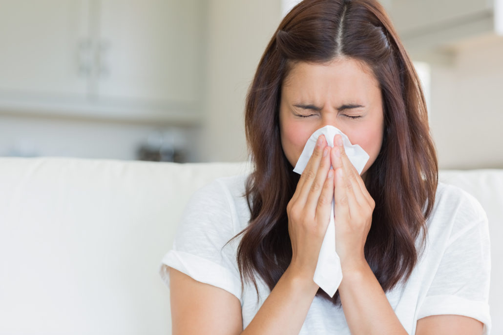 Spot the difference between hay fever and a cold! | Natural Hay Fever  Treatment | Health & Wellness